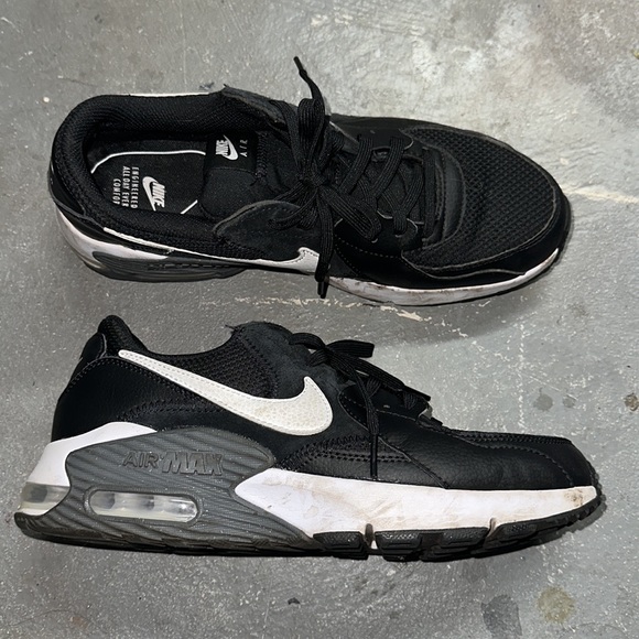 USED NIKE PRO MAX - Picture 1 of 8